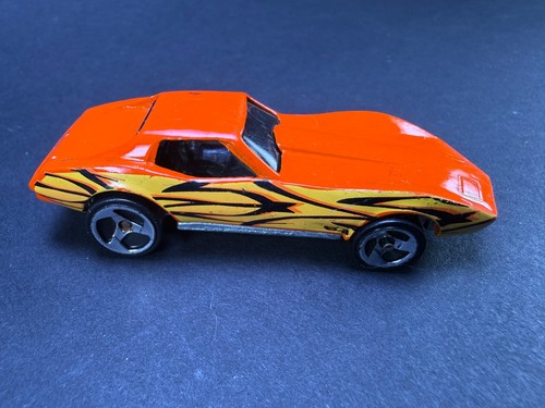 Vintage 1975 hot - hot, chevy